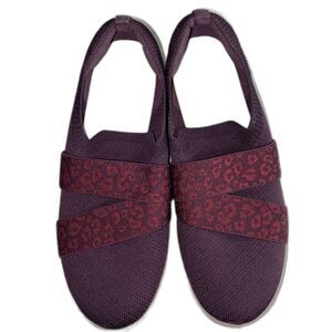 Clark’s Sneakers Shoes Women’s Size 8 Burgundy Cloud Steppers Adela Stride